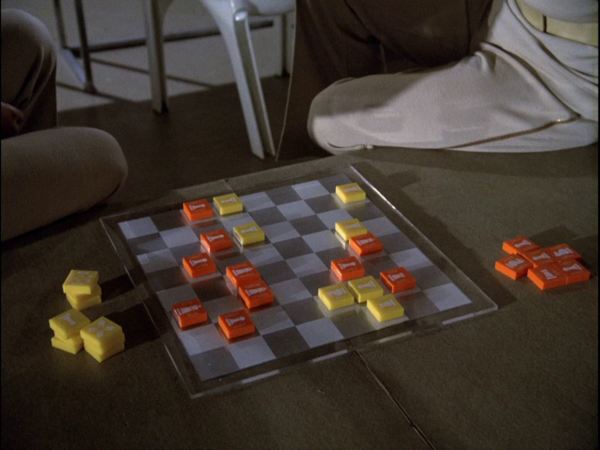 Space: 1999 Chess. Source: Space1999.net